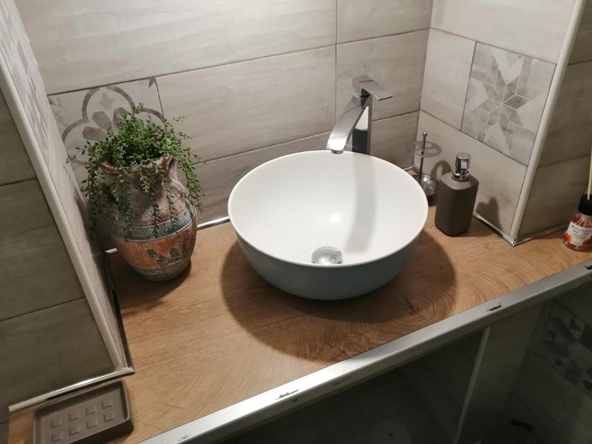 Appartamento E' Zarellare 2.0 Napoli Esterno foto